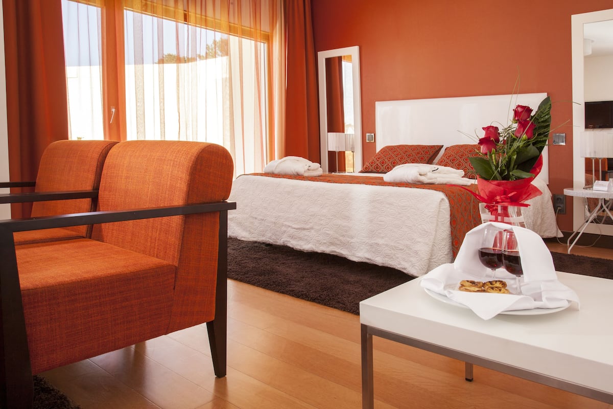 1 bedroom, minibar, in-room safe, desk