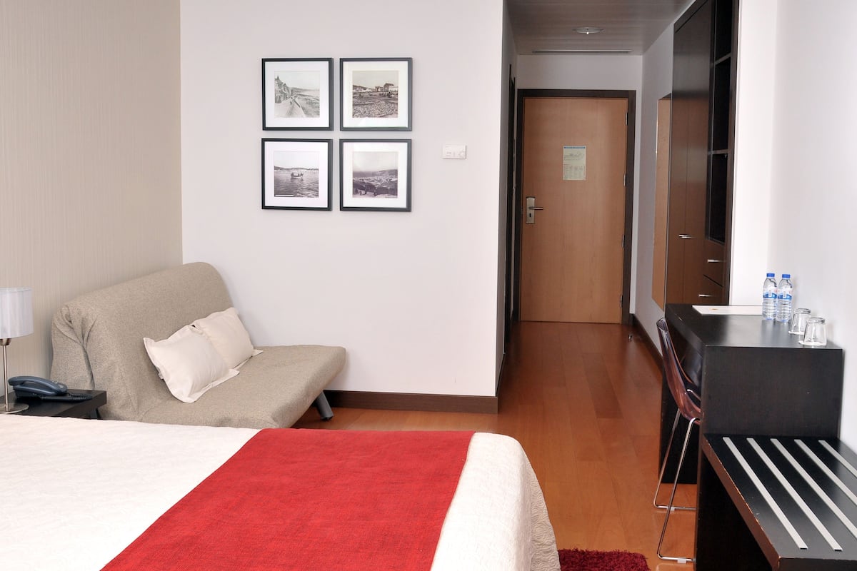 1 bedroom, minibar, in-room safe, desk
