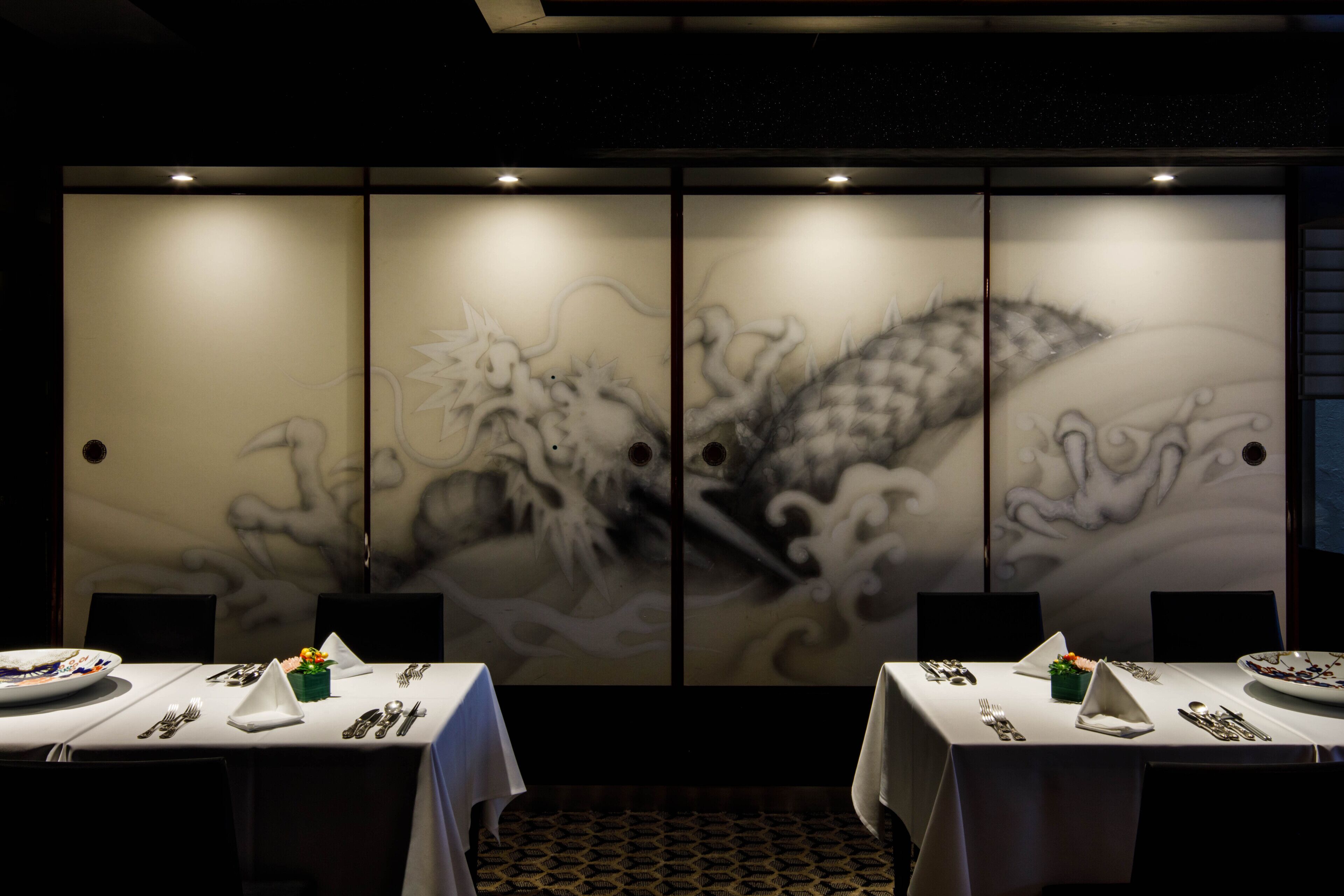 breakfast, lunch and dinner served