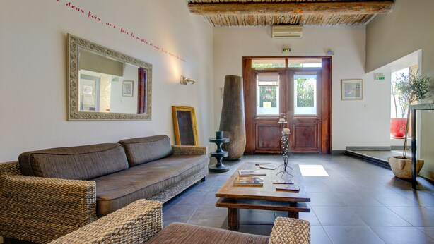 Reception - Hotel en Ville (Aix-en-Provence)