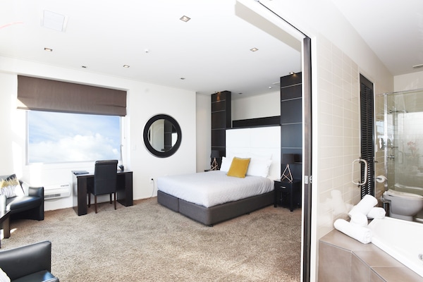 Standard Room, Non Smoking, Balcony (King Suite) | Desk, iron/ironing board, free cribs/infant beds, free WiFi