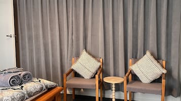 Apartamento Deluxe | 1 dormitorio, tabla de planchar con plancha, wifi gratis