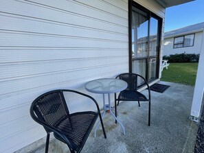Studio Room | Terrace/patio - Alpine View Motel (Kaikoura)