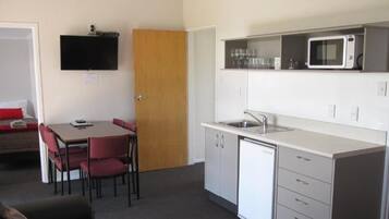 Fridge, microwave, coffee/tea maker, electric kettle