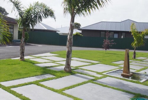 Coronation Court Motel