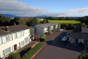 Aerial view - Coronation Court Motel (New Plymouth)