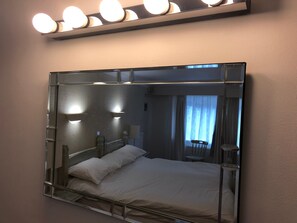 Kamar Double, ensuite (King Size )