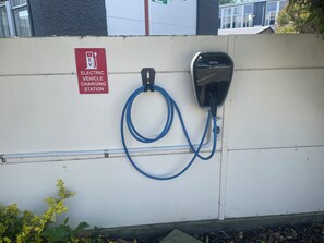 Electric vehicle charging station - Kauri Court Motel and Apartments (Palmerston North)