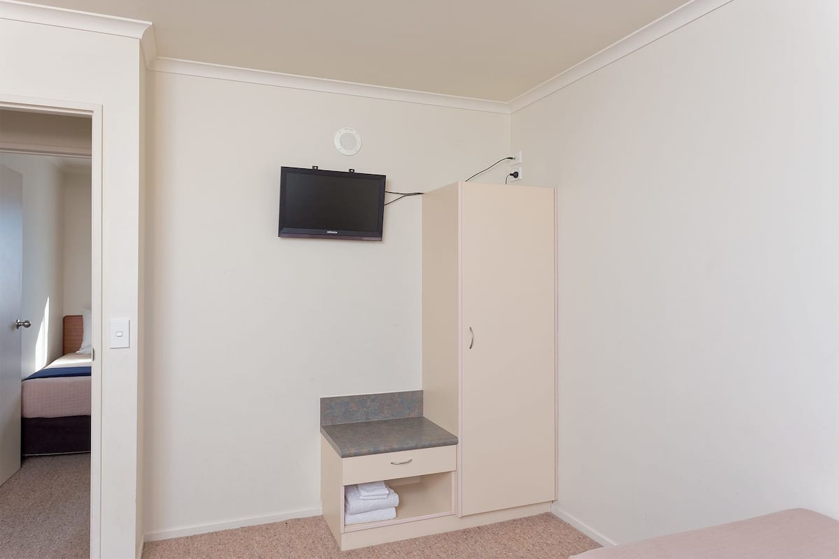 Suite familiare, 3 camere da letto | Una cassaforte in camera, insonorizzazione, ferro/asse da stiro