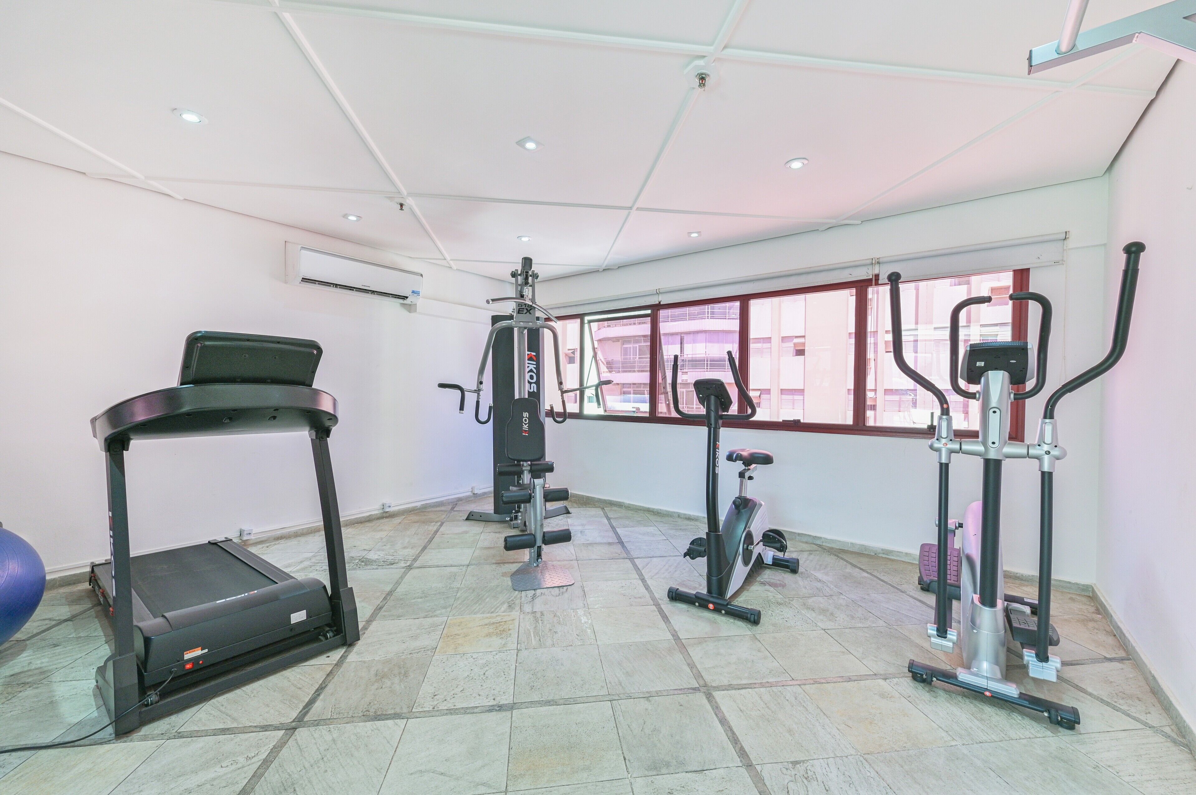 Photo - Hotel Golden Park Campinas Cambuí By Nacional Inn