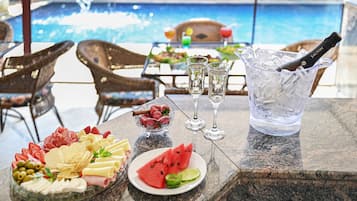 Outdoor pool, sun loungers