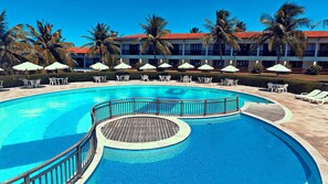 Outdoor pool - Mirai Beach Hotel (Natal)