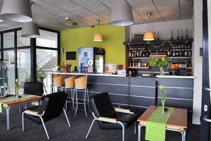 Bar (en la propiedad)
