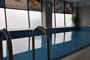 Indoor pool, outdoor pool - Days Hotel Wroclaw (Wroclaw)