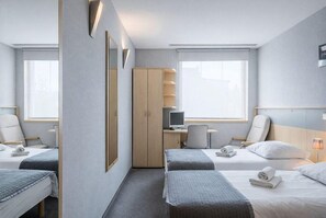 Room - Days Hotel Wroclaw (Wroclaw)