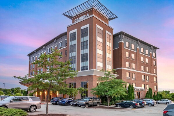 Exterior - Cambria Hotel Madison East (Madison)