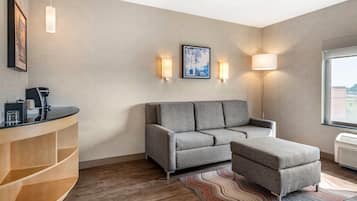 Executive King Corner Studio Suite