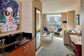 Executive Suite, 1 Bedroom, City View | Premium bedding, pillowtop beds, in-room safe, desk