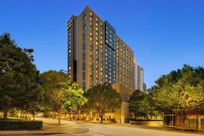 View from property - Renaissance Atlanta Midtown Hotel (Atlanta)