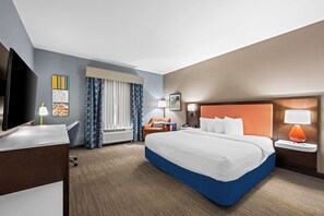 Room, 1 King Bed with Sofa bed, Accessible, Non Smoking (Mobility & Hearing, Roll-in Shower) - Hampton Inn Greenville (Greenville)