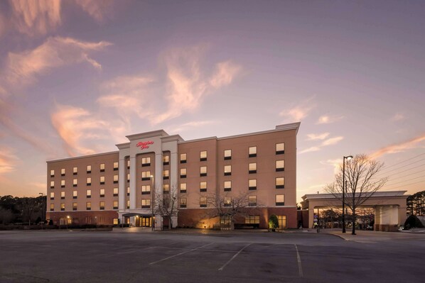Exterior - Hampton Inn Greenville (Greenville)