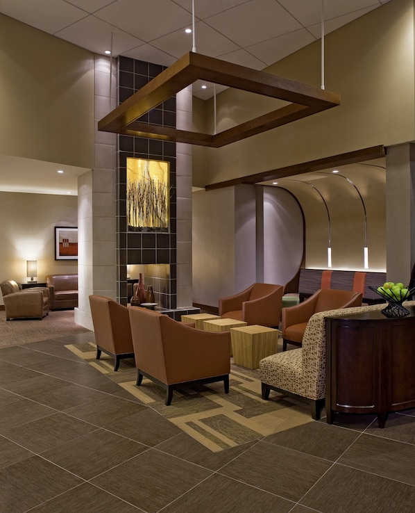 Lobby sitting area - Hyatt Place Uncasville - Casino Area (Montville)