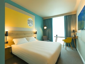 Double Room | Desk, laptop workspace, blackout drapes, free WiFi - B&B HOTEL Inverness (Inverness)