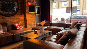 Lobby - B&B HOTEL Inverness (Inverness)