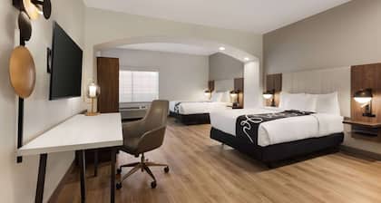 La Quinta Inn & Suites by Wyndham Port Arthur