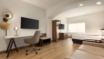 Executive Room, 1 King Bed