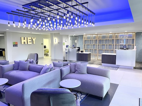 La Quinta Inn & Suites by Wyndham Port Arthur