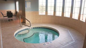 Piscine couverte