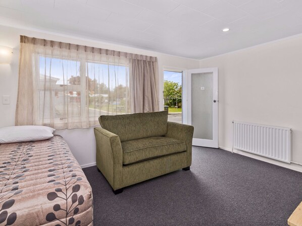 1 Bedroom Apartment | Desk, iron/ironing board, cribs (surcharge), WiFi (free) - ASURE Cleveland Rotorua (Rotorua)