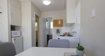Aden Motel