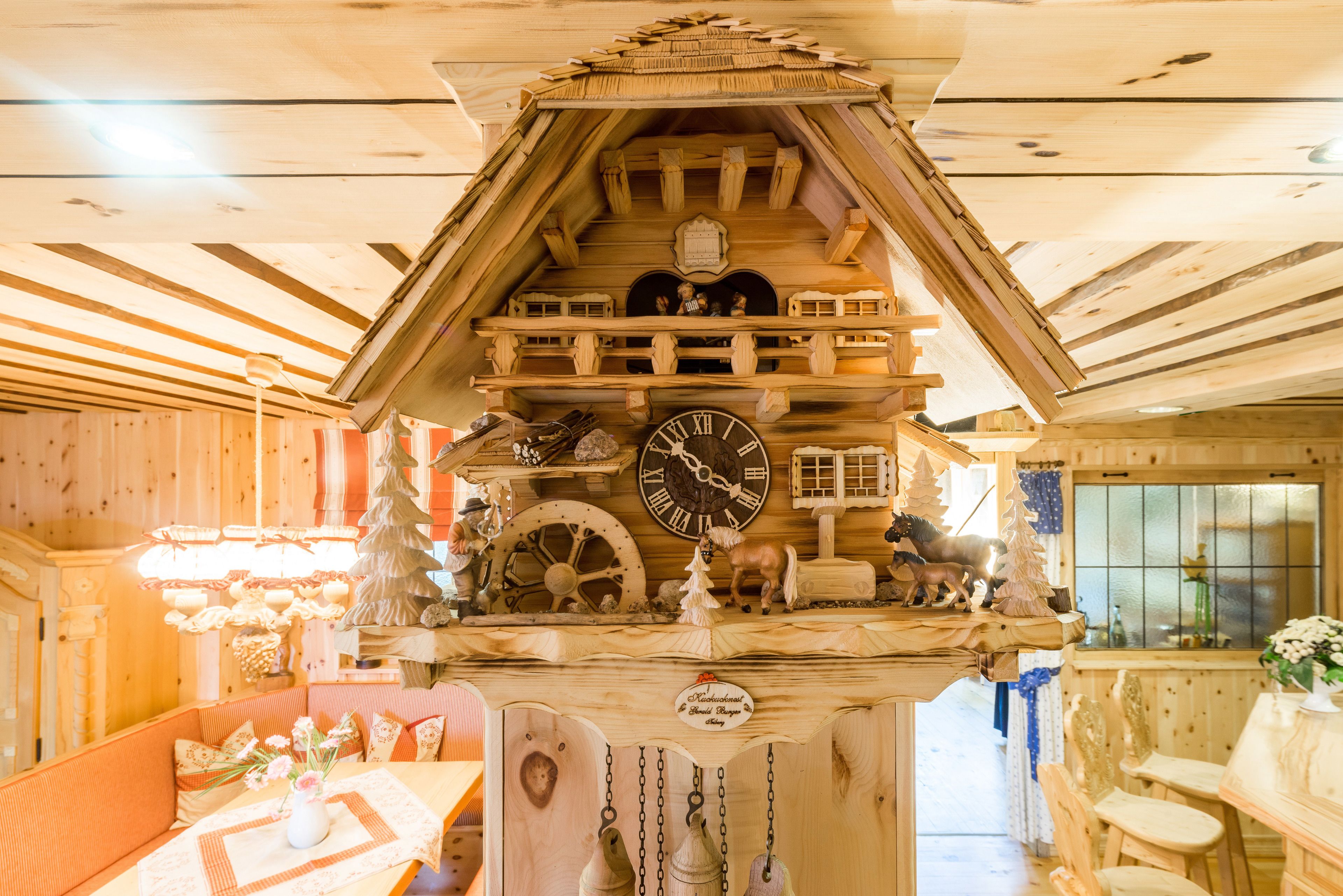 lunch and dinner served