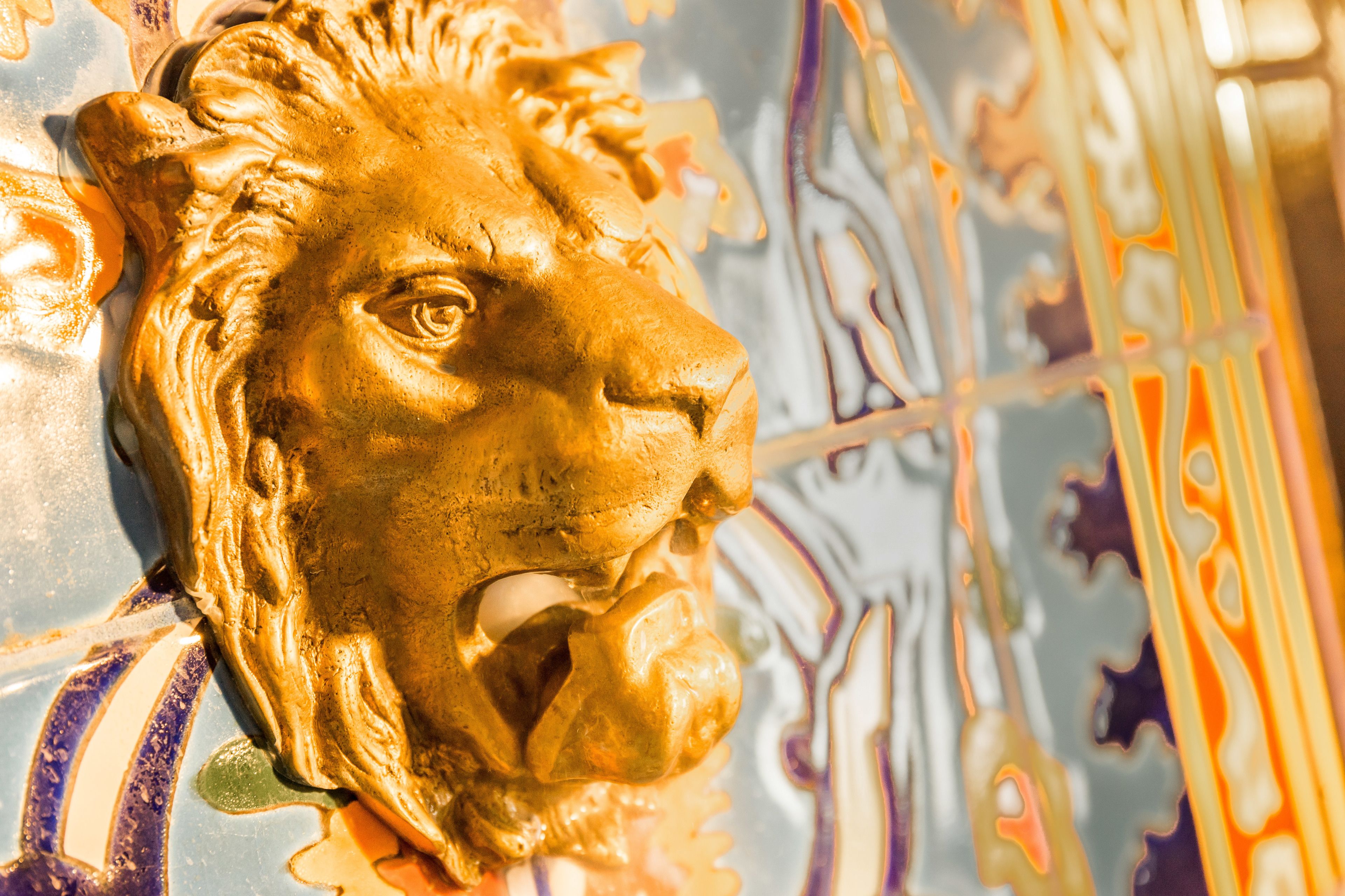 sauna, hot tub, steam room, turkish bath/hammam, body treatments