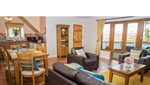 Unclassified image, 4 of 53, button - East Clare Golf Village (Bodyke)