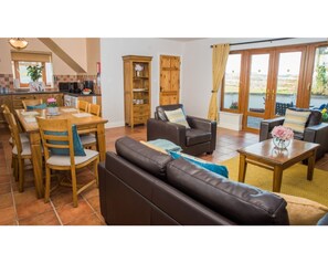 Casa de lujo, baño privado | 2 habitaciones