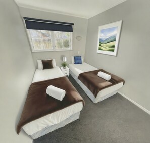 Comfort Suite, 2 Bedrooms, Non Smoking | 1 bedroom, premium bedding, desk, laptop workspace