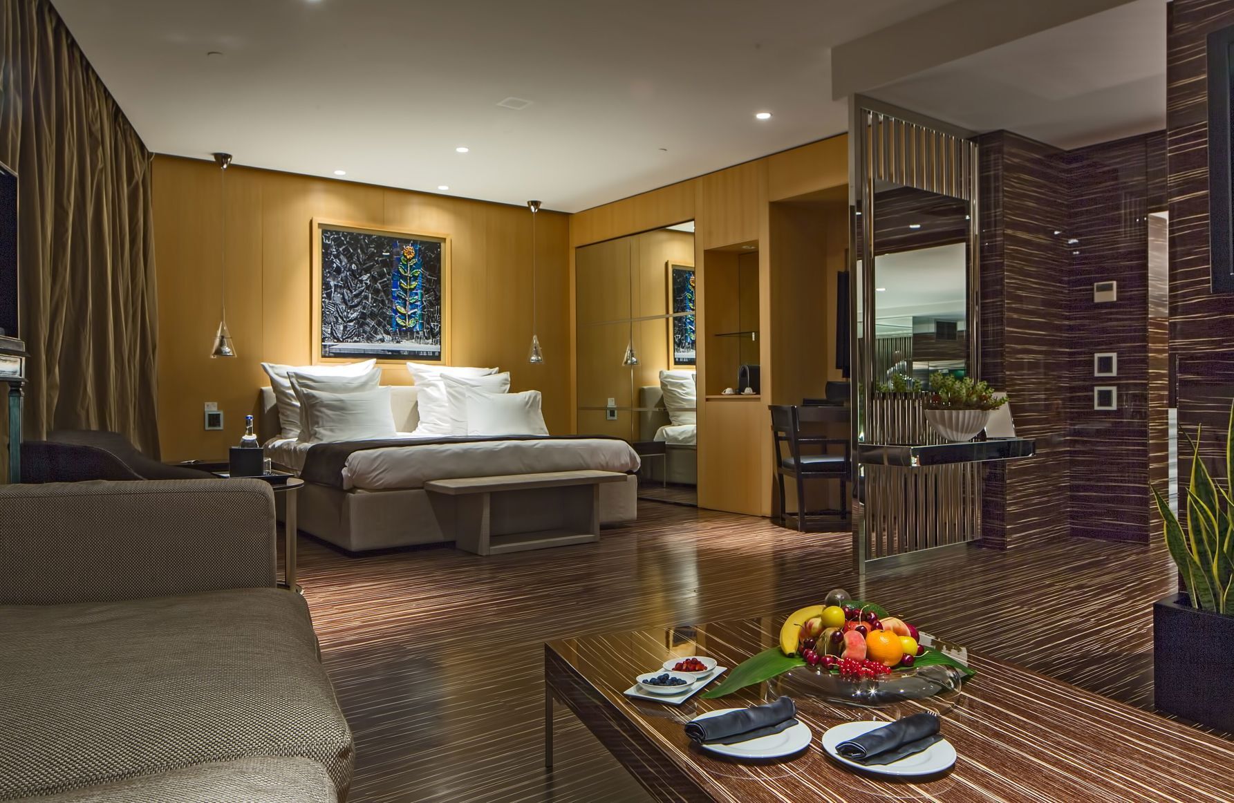 Premium bedding, minibar, in-room safe, individually furnished