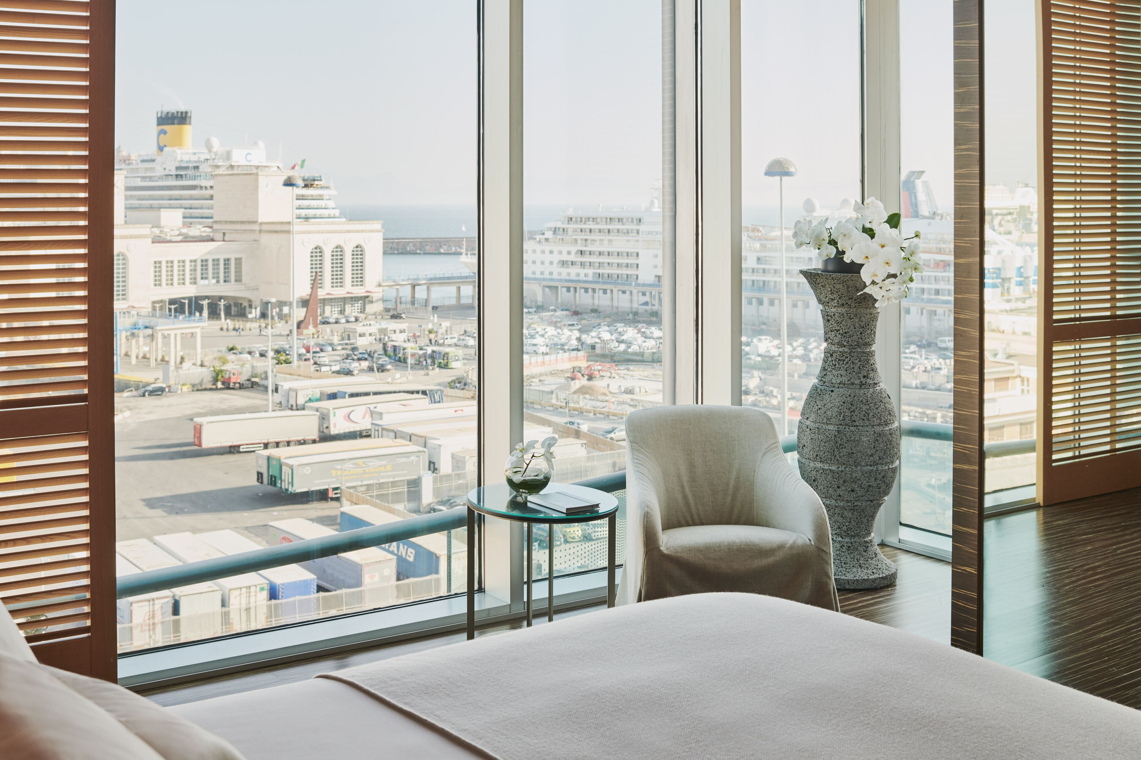 Premium bedding, minibar, in-room safe, individually furnished