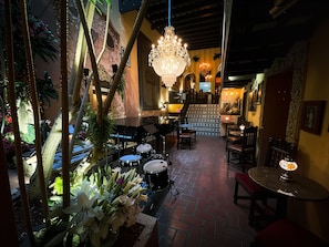 Banquet hall - The Gallery Inn (San Juan)