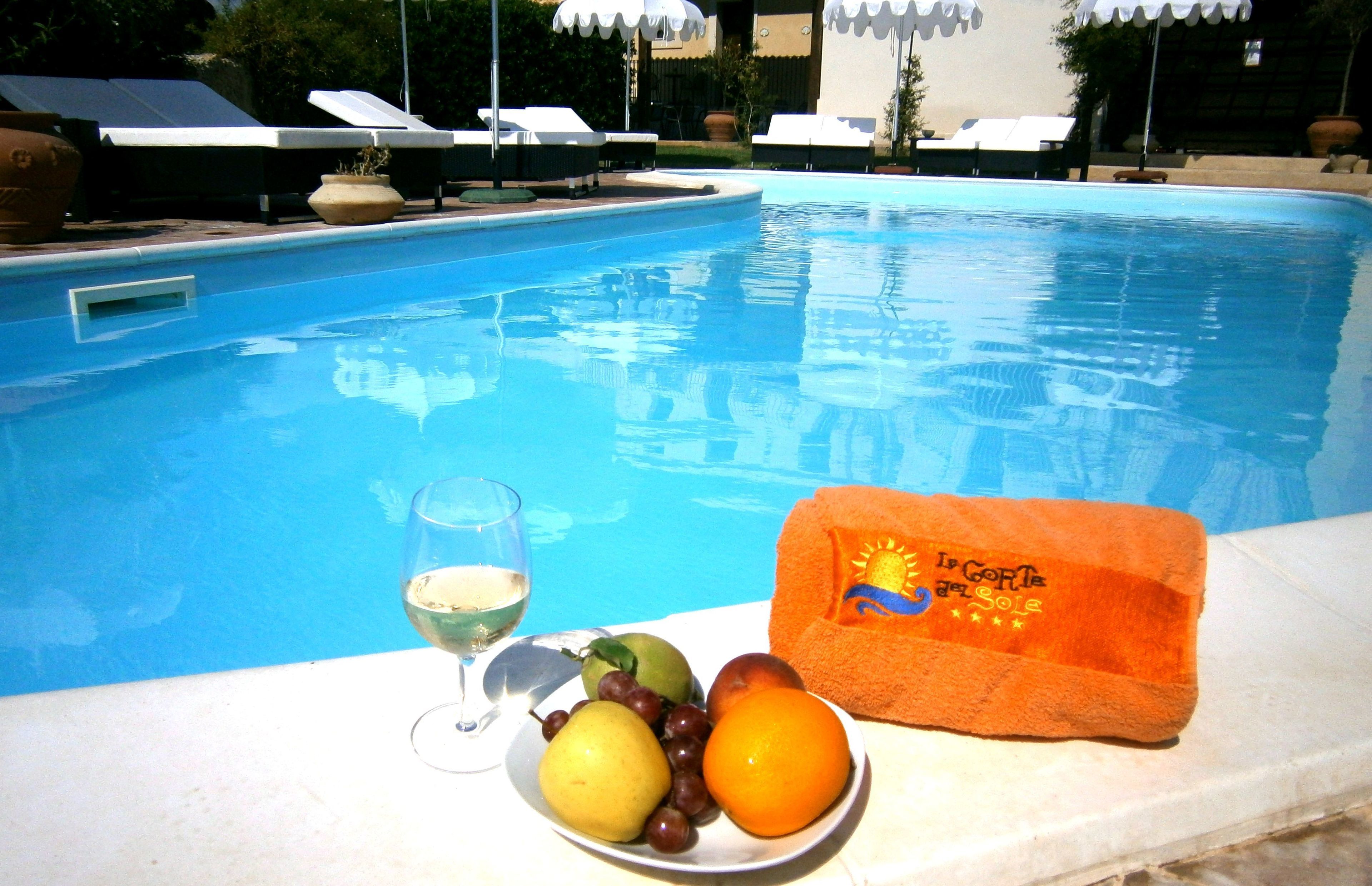 Outdoor pool, pool loungers