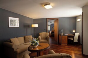 Junior Suite, 1 Bedroom, Balcony, Partial Sea View | Living area | LED TV, pay movies - Hotel More (Dubrovnik)
