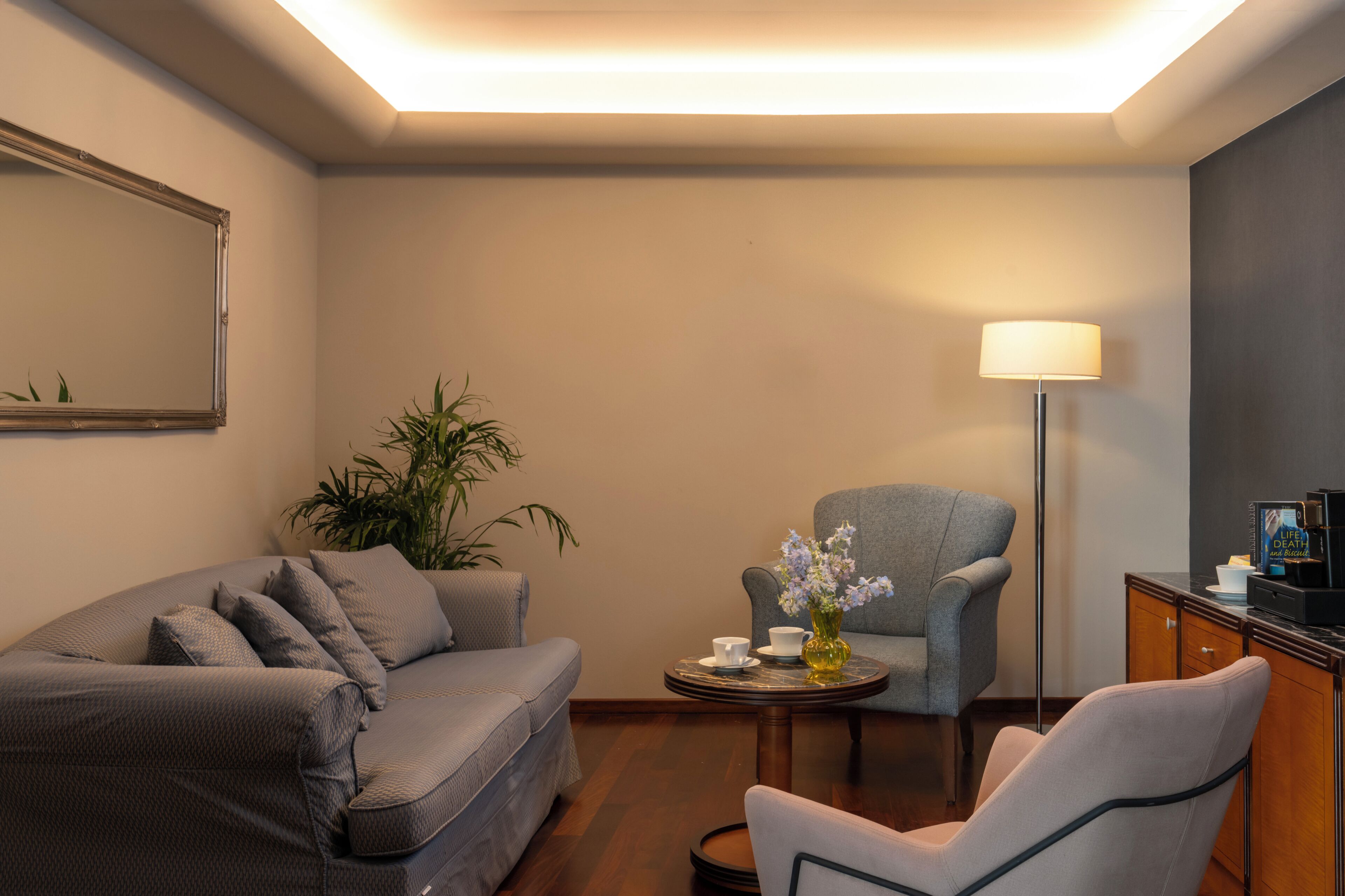Executive Suite, Terrace, Sea View | Living area