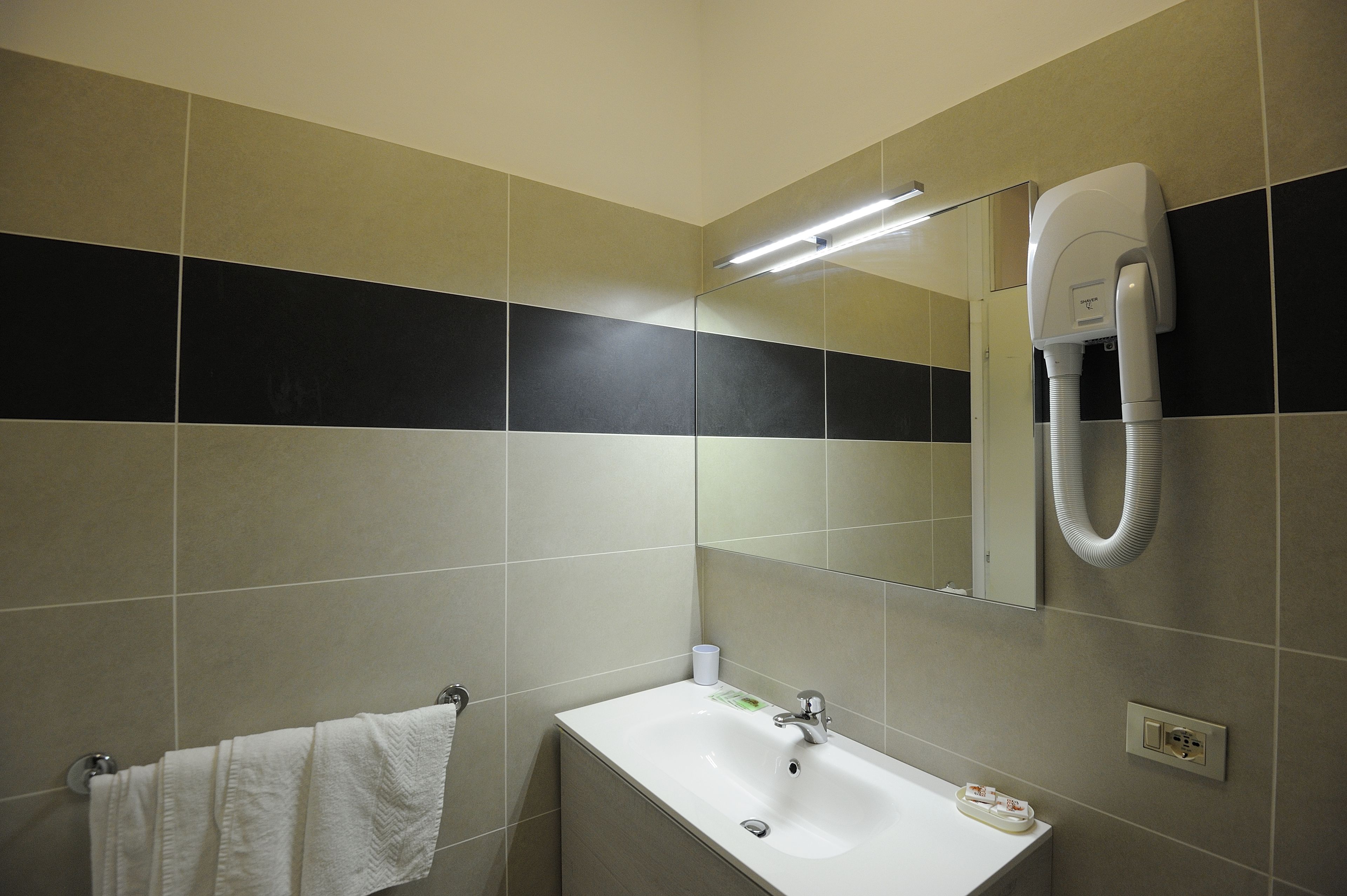 shower, free toiletries, hair dryer, bathrobes