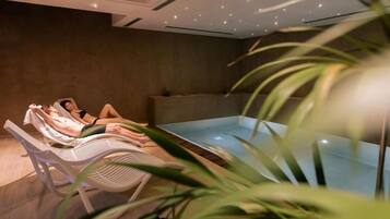 Couples treatment room(s), Turkish bath/hammam, body treatments