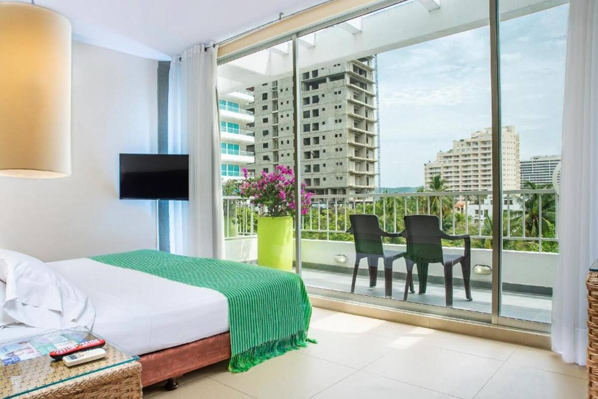 double room, balcony | 1 bedroom, premium bedding, in-room safe, blackout curtains