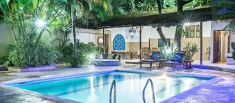 Hotel Santorini Express y Cabañas