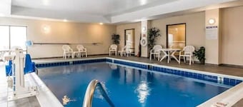 Comfort Suites South Point - Huntington